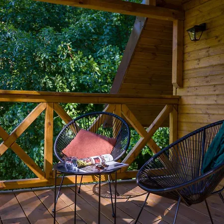 Hubertówka Drewniany Casa de Férias Porost